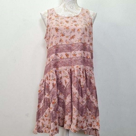 Logo Lavish Lori Goldstein Pink Floral Lace Sleeveless Tunic Top US 8 - Picture 1 of 15